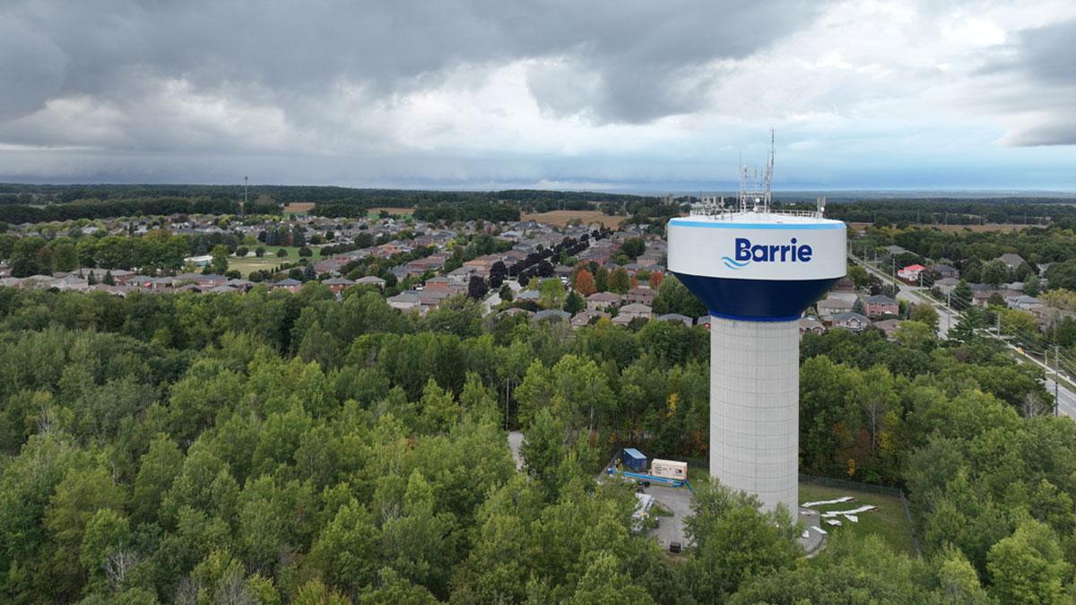 Freshly painted water tower with City of Barrie Logo